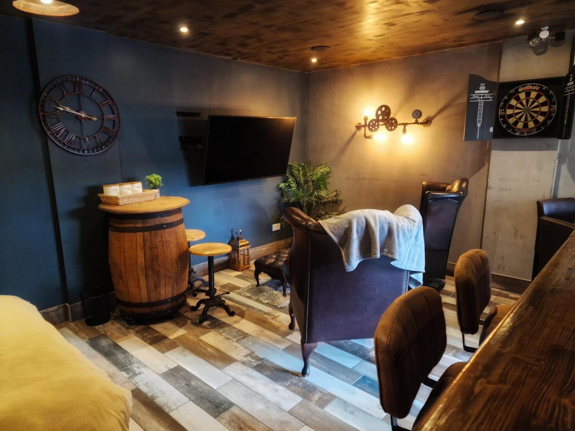 The Pub - Unique & Authentic Experience - Free Parking!, 5 Minutes From Airbus And The Mall Cribbs Bristol Zewnętrze zdjęcie