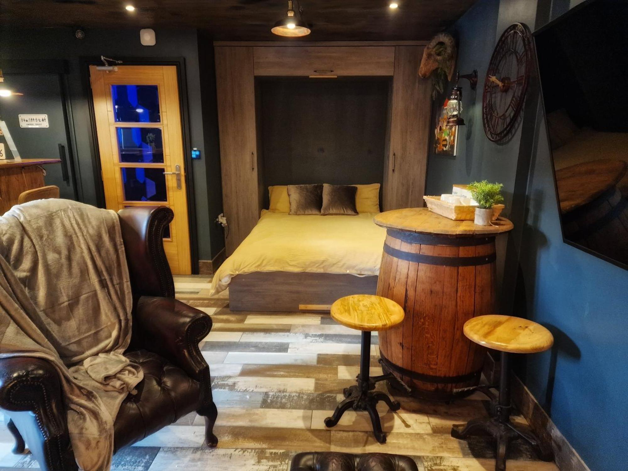 The Pub - Unique & Authentic Experience - Free Parking!, 5 Minutes From Airbus And The Mall Cribbs Bristol Zewnętrze zdjęcie